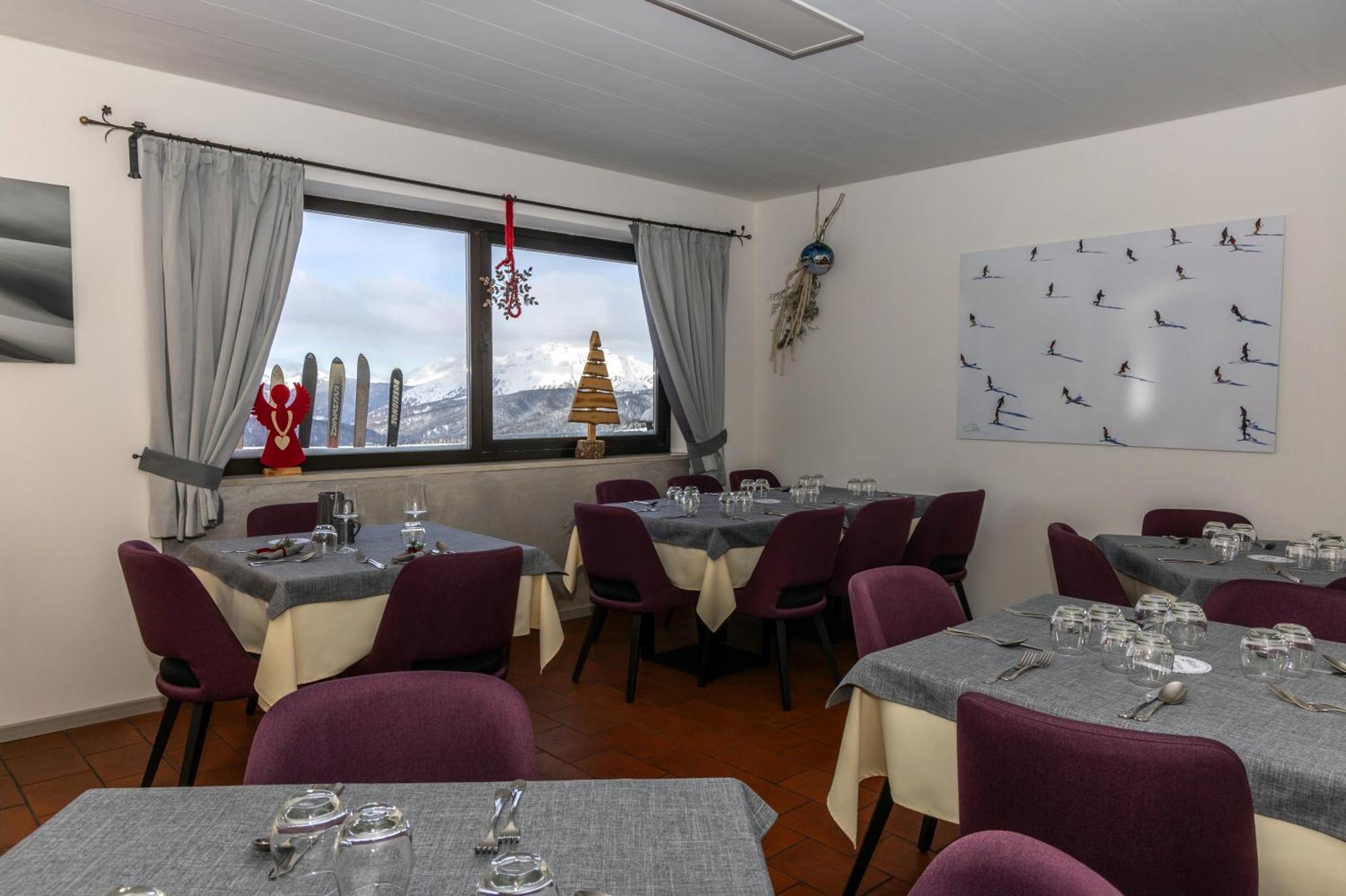 Albergo Venezia Passo Rolle Esterno foto