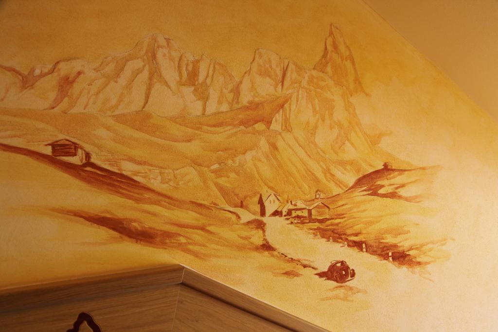 Albergo Venezia Passo Rolle Esterno foto